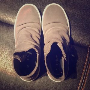 Sperry size 6